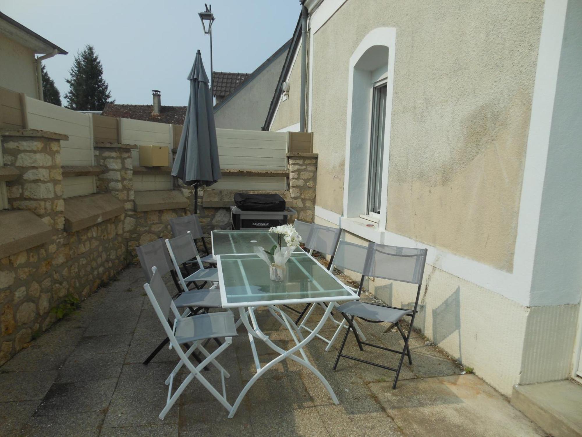 Le Rabelais Villa Thésée Exteriör bild